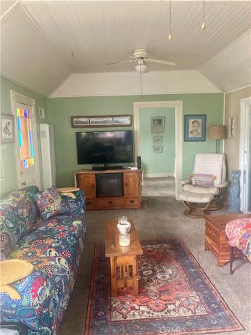 320 Metropole Avenue C, Avalon, CA 90704