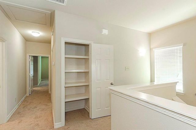 36 Woodland Hills Drive B, Conroe, TX 77303