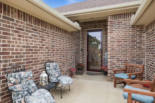 134 Donna Circle, Granbury, TX 76049