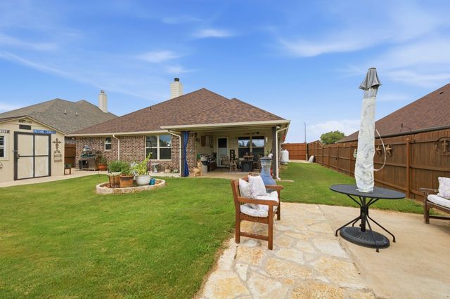 134 Donna Circle, Granbury, TX 76049