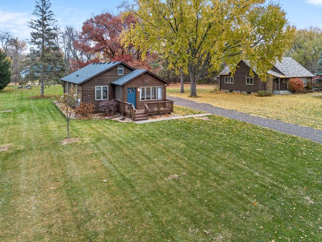 2695 Harvester Avenue E, Maplewood, MN 55119