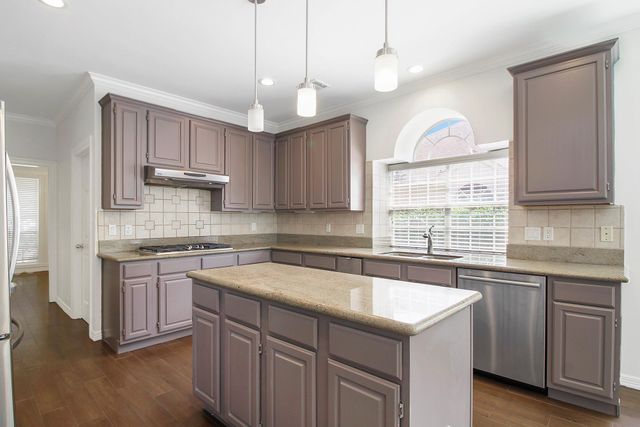 14127 Swallowfield Drive, Houston, TX 77077
