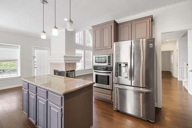 14127 Swallowfield Drive, Houston, TX 77077