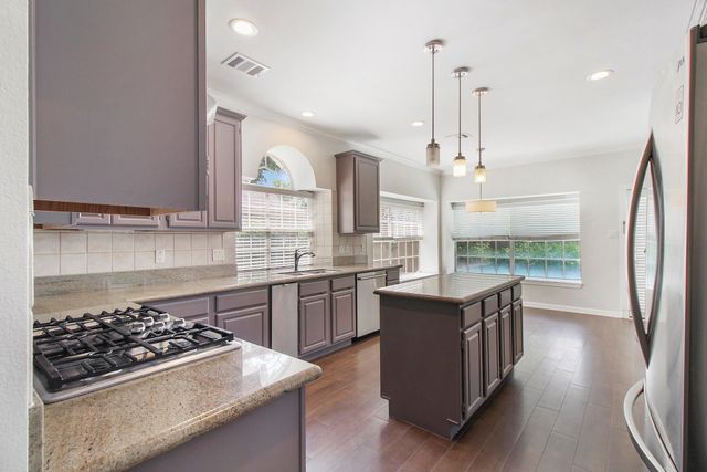 14127 Swallowfield Drive, Houston, TX 77077