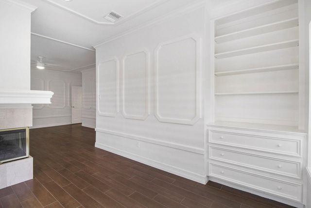 14127 Swallowfield Drive, Houston, TX 77077