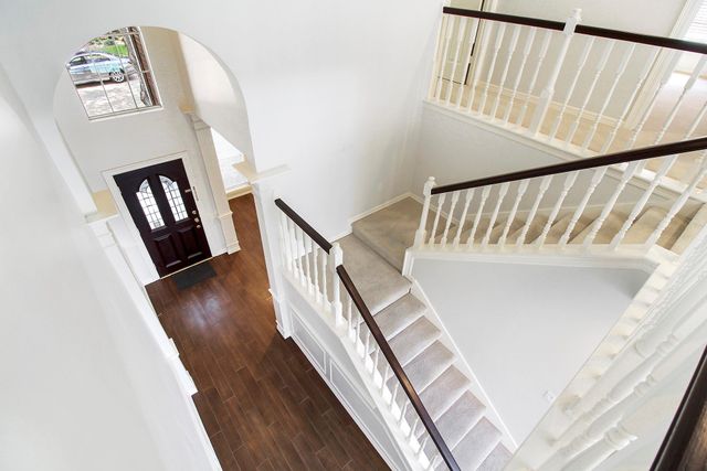 14127 Swallowfield Drive, Houston, TX 77077