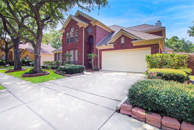 14127 Swallowfield Drive, Houston, TX 77077