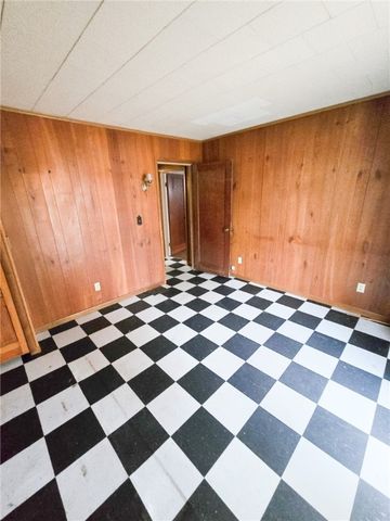 6 Maple Street, Auburn, NY 13021