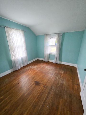 6 Maple Street, Auburn, NY 13021