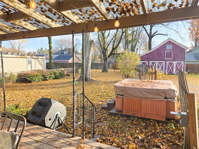 6 Maple Street, Auburn, NY 13021