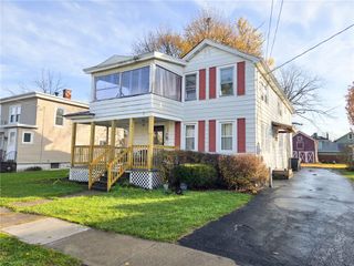 6 Maple Street, Auburn, NY 13021