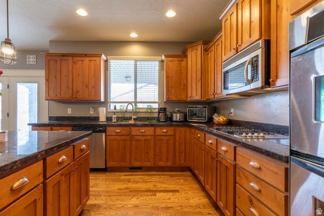 926 N 1875 W, Farmington, UT 84025