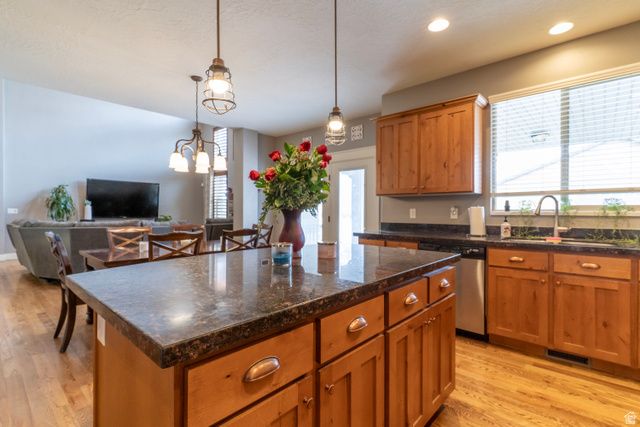 926 N 1875 W, Farmington, UT 84025