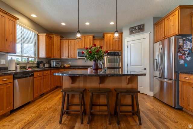 926 N 1875 W, Farmington, UT 84025