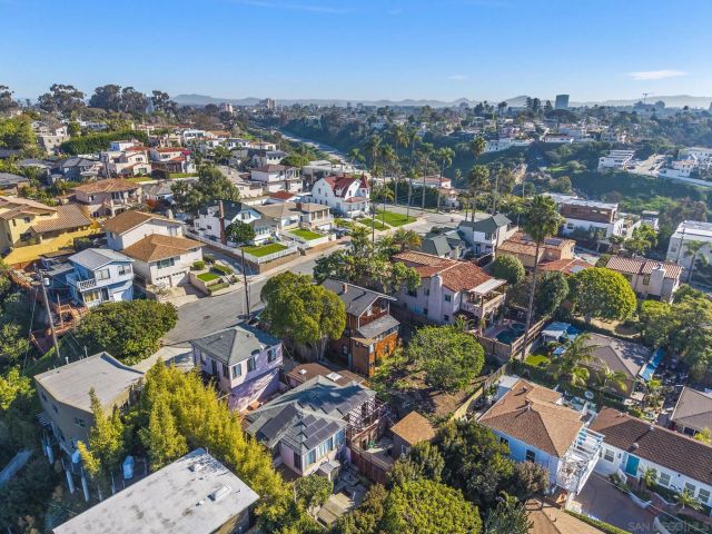 1827 Puterbaugh St, San Diego, CA 92103