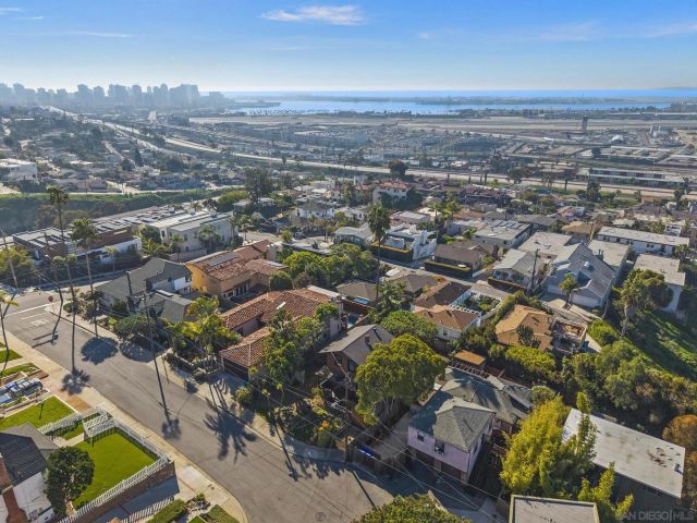 1827 Puterbaugh St, San Diego, CA 92103