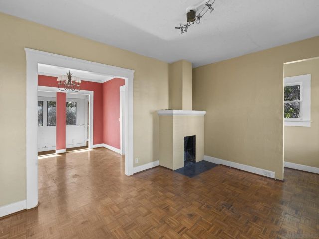 1827 Puterbaugh St, San Diego, CA 92103