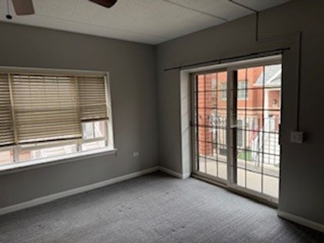 200 N Addison Avenue 206, Elmhurst, IL 60126