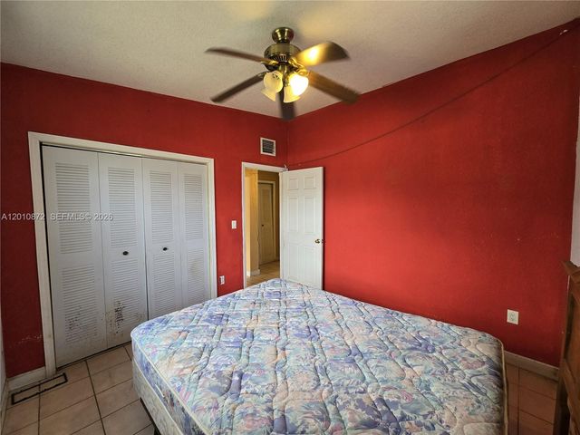 1051 E 18th St, Hialeah, FL 33013