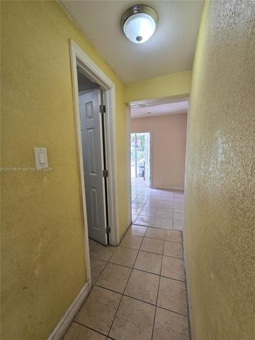 1051 E 18th St, Hialeah, FL 33013