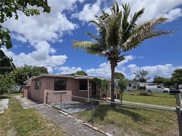 1051 E 18th St, Hialeah, FL 33013