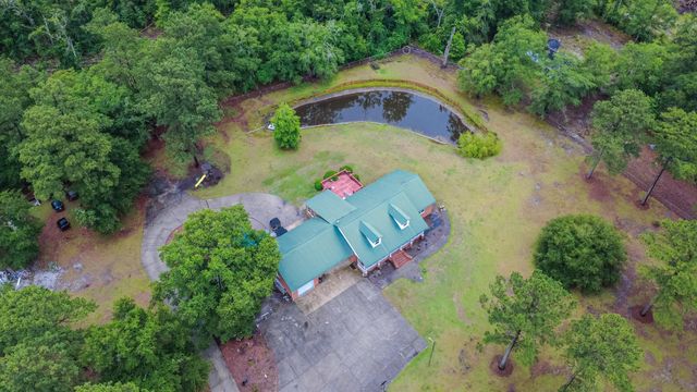 6652 Old Mullins Rd., Nichols, SC 29581