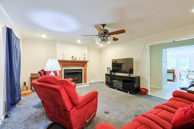 6652 Old Mullins Rd., Nichols, SC 29581