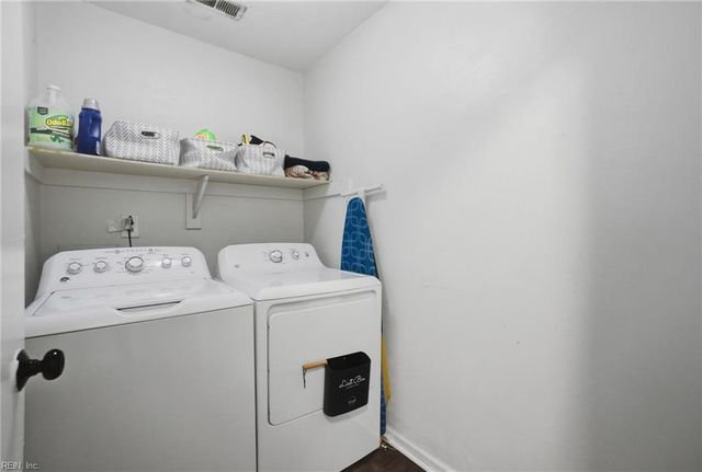 732 Willow Bend DR, Chesapeake, VA 23323