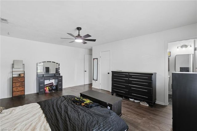 732 Willow Bend DR, Chesapeake, VA 23323