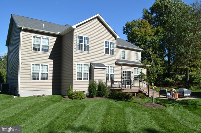 1611 BRACKENVILLE RD, Hockessin, DE 19707