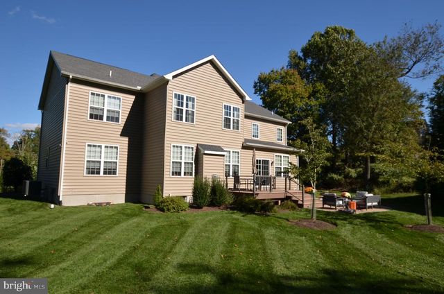 1611 BRACKENVILLE RD, Hockessin, DE 19707