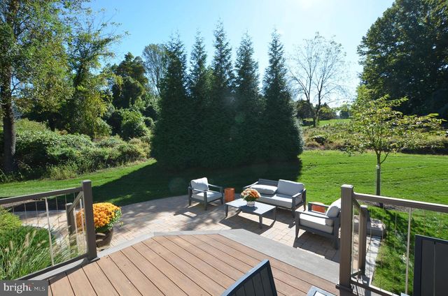 1611 BRACKENVILLE RD, Hockessin, DE 19707