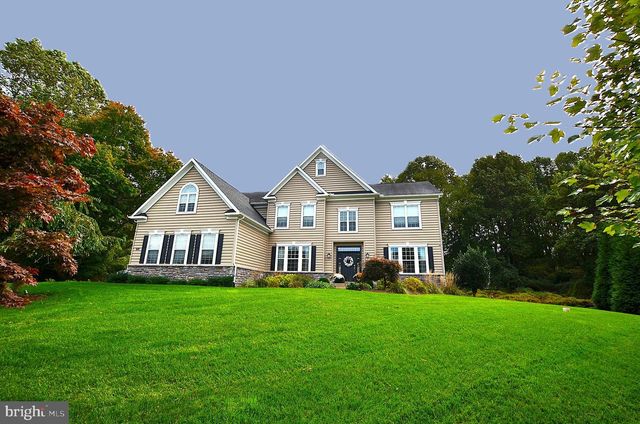 1611 BRACKENVILLE RD, Hockessin, DE 19707