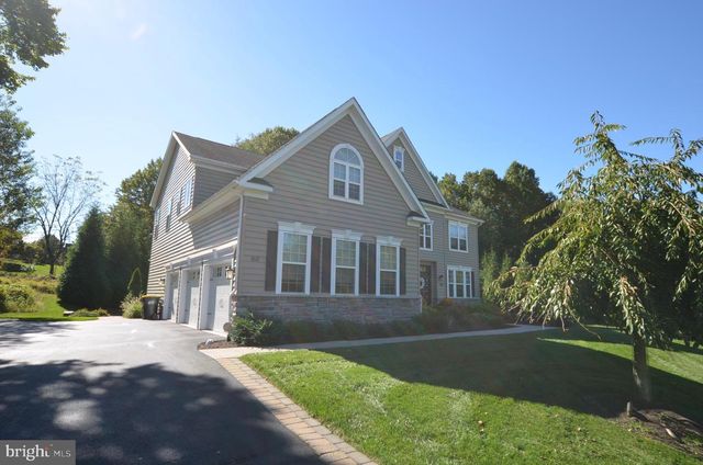 1611 BRACKENVILLE RD, Hockessin, DE 19707