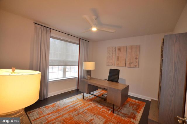 1611 BRACKENVILLE RD, Hockessin, DE 19707