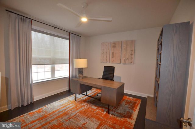 1611 BRACKENVILLE RD, Hockessin, DE 19707