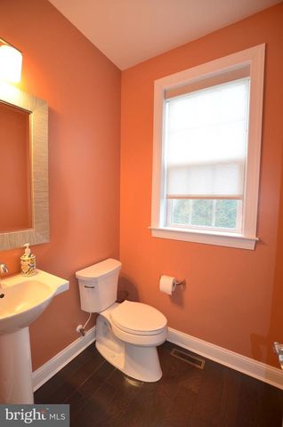 1611 BRACKENVILLE RD, Hockessin, DE 19707