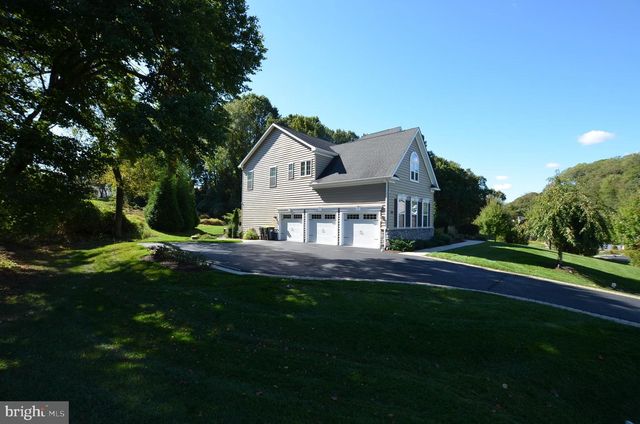 1611 BRACKENVILLE RD, Hockessin, DE 19707