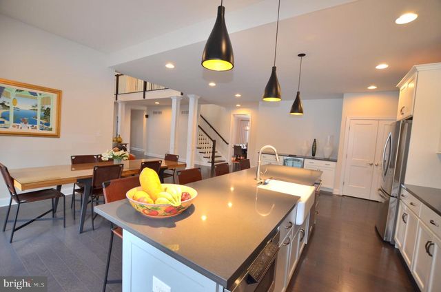 1611 BRACKENVILLE RD, Hockessin, DE 19707