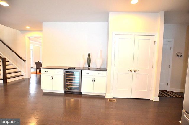 1611 BRACKENVILLE RD, Hockessin, DE 19707