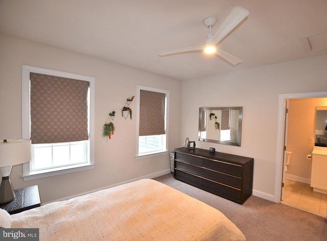 1611 BRACKENVILLE RD, Hockessin, DE 19707