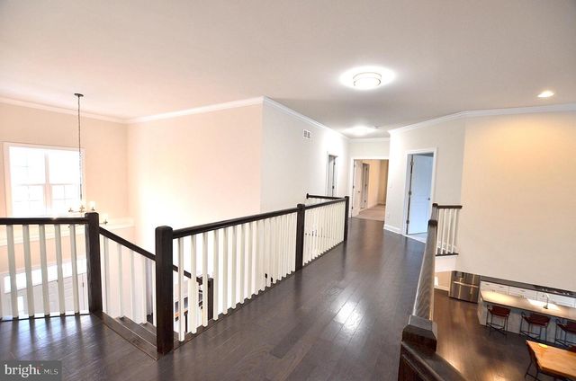 1611 BRACKENVILLE RD, Hockessin, DE 19707