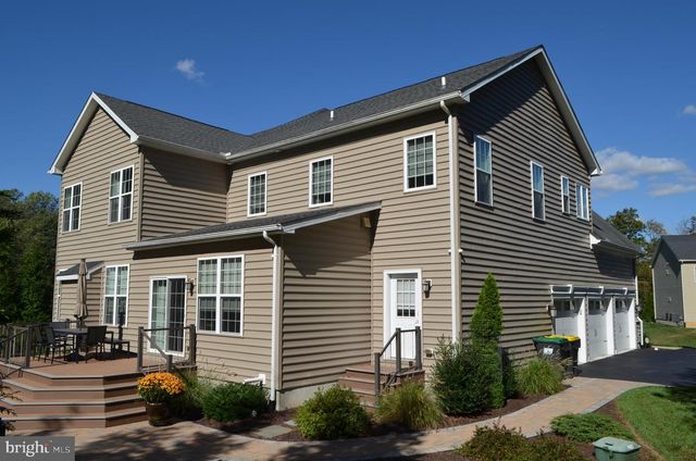 1611 BRACKENVILLE RD, Hockessin, DE 19707