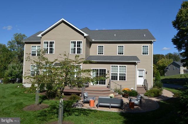 1611 BRACKENVILLE RD, Hockessin, DE 19707