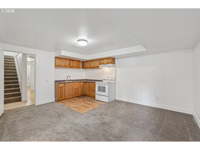 11570 Se VERNS Way, Happy Valley, OR 97086