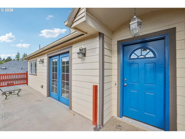 11570 Se VERNS Way, Happy Valley, OR 97086