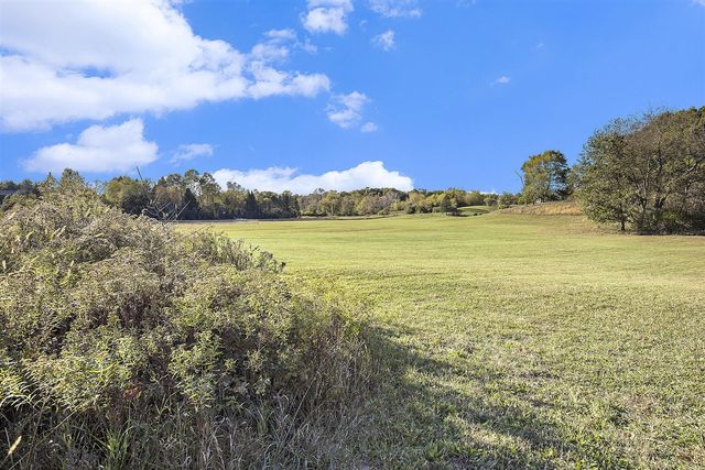 6191 Cannonsburg Road, Belmont, MI 49306