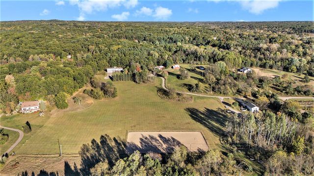 6191 Cannonsburg Road, Belmont, MI 49306