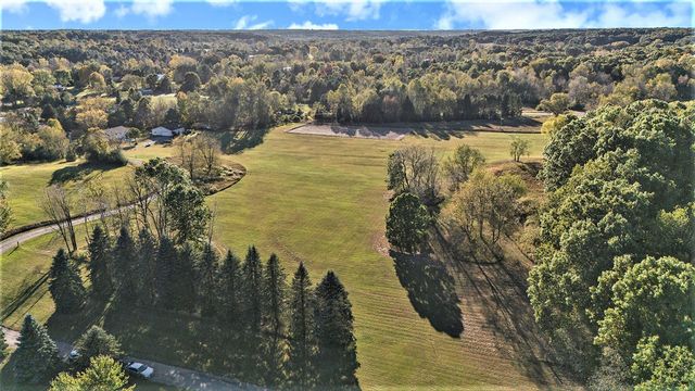 6191 Cannonsburg Road, Belmont, MI 49306