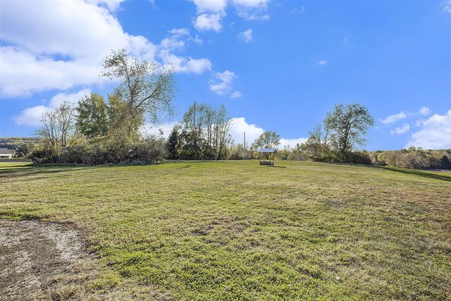 6191 Cannonsburg Road, Belmont, MI 49306